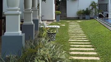 Enceinte de lâhĂ©bergement