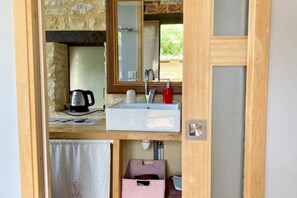 Interior - Maison Chaumont: Quiet Retreat with Chateau Views (Vézac)