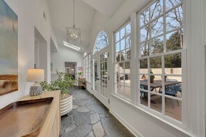 Interior - World Cup Exclusive Buckhead estate with private pool (Atlanta)