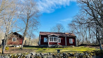 House | Exterior