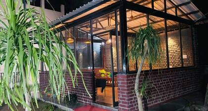 B'NEST By Baan Home Stay