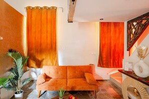 Living area - L'Oasis de MontVert Love Room (Saint-Zacharie)