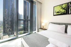 Free WiFi - Spacious 2BHK Boulevard Heights (Dubai)