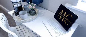 하틀풀의 현대적인 집, 프라이빗 주차장 있음