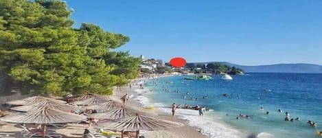 在海滩