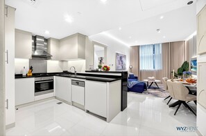 Apartment, Poolblick | Eigene Küche | Wasserkocher mit Kaffee-/Teezubehör