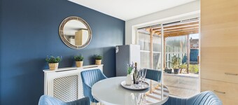 The Cotswold Haven | Modern 3-Bed Near Town