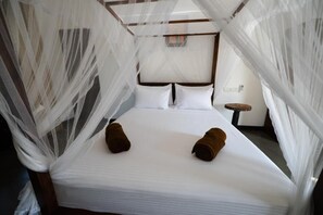 Deluxe Double Room - LUMINARA SKY LOUNGE (Ahangama)