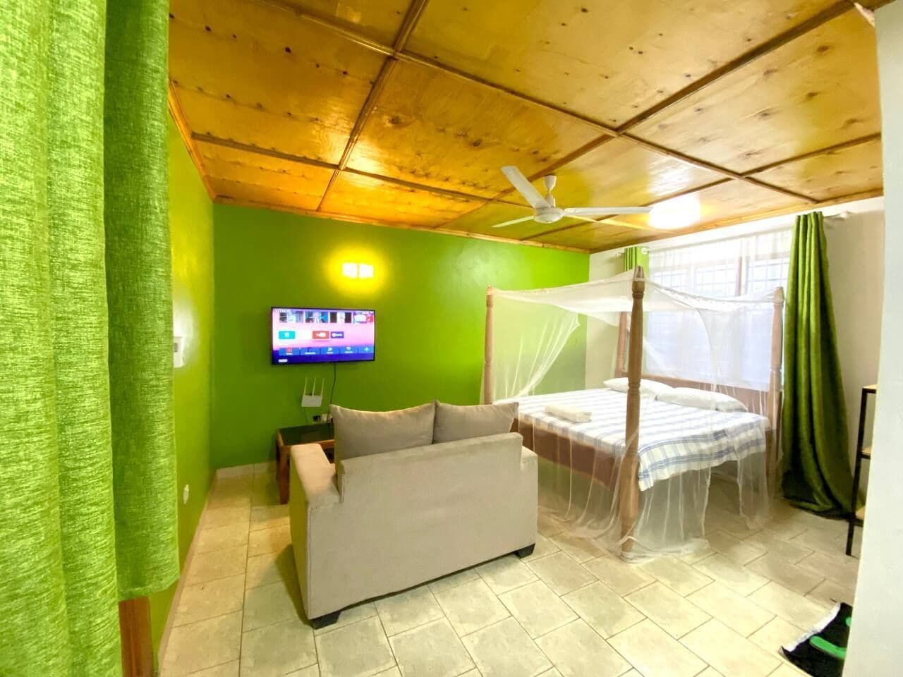 Deluxe Studio Suite | Living area