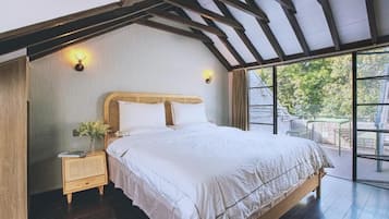 Estúdio clássico, sacada, vista para a cidade