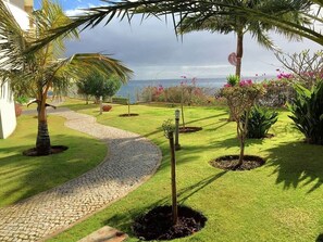 Property grounds - Superior Rentals - Beachfront Penthouse (free parking) (Funchal)