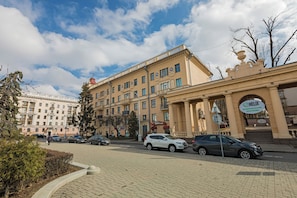 Exterior - Designer Apartment on Victory Square (Minsk)
