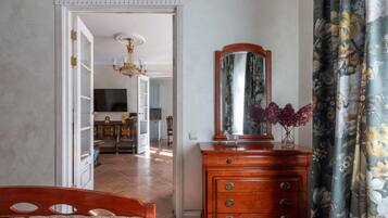 Blackout drapes, iron/ironing board, free WiFi