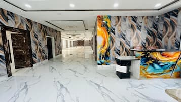 Double Room, City View | Lobby