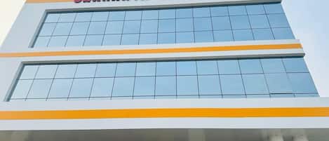 Dubbelrum - utsikt mot staden | Exteriör