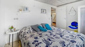 Camera doppia, bagno condiviso