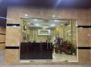 Basic-studiolejlighed - balkon - byudsigt | Lobby