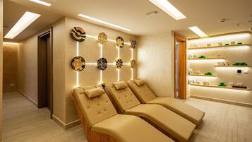 Couples treatment room(s), Turkish bath/hammam, body treatments