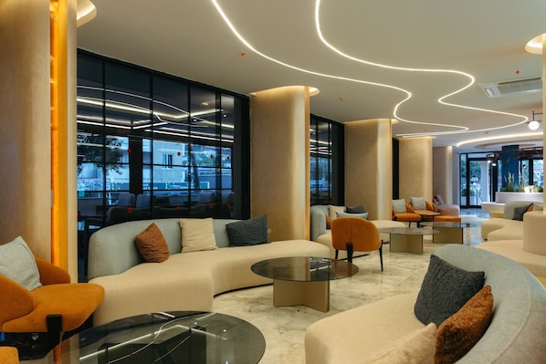 Lobby sitting area - Tolenza Hotels Alanya (Alanya)