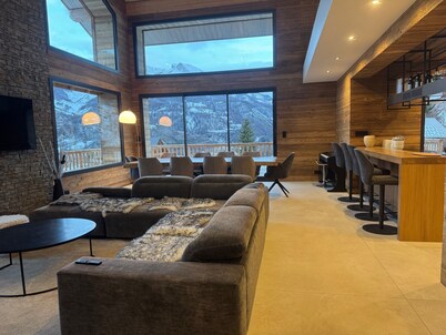 CHALET 1480 BREATHTAKING VIEWS AND TOP-OF-THE-RANGE AMENITIES IN VAL D'ALLOS