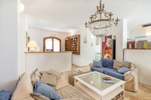 Apartment | Living room - Apartment With sea View and Great Roof Terrace (Santa Teresa di Gallura)