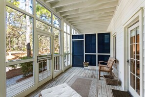 Terrace/patio - Park District of Watercolor | Park View | Huge Balcony | Central Location! (Santa Rosa Beach)