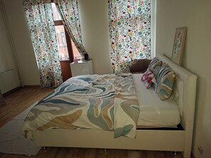 1 bedroom, Internet