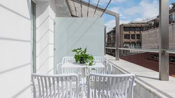 Acropolis View Loft Suite | Terrass/Patio