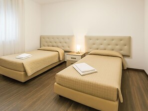 3 slaapkamers, reisbedje, gratis wifi