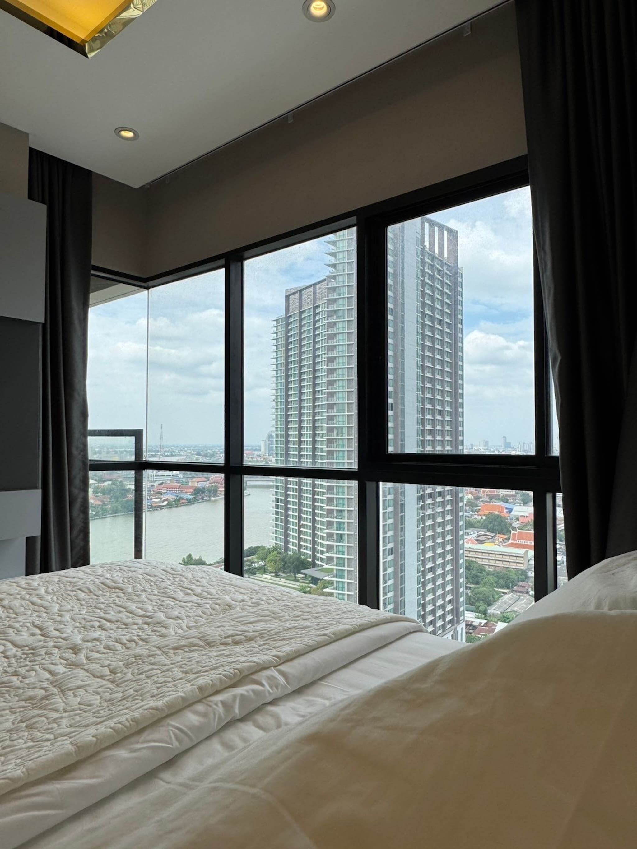 Condo, 2 Bedrooms, Accessible