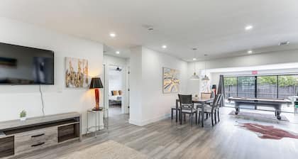 Private Pool, Game Room! World Cup HQ Near Stadium