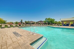 Interior - Community Perks! Golfers Oasis in San Tan Valley (San Tan Valley)