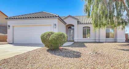 Desert Getaway w/ Serene Views in Bullhead City!