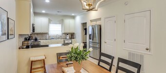 Walk to Ole Miss! Hilltop Oxford Home w/ Patio