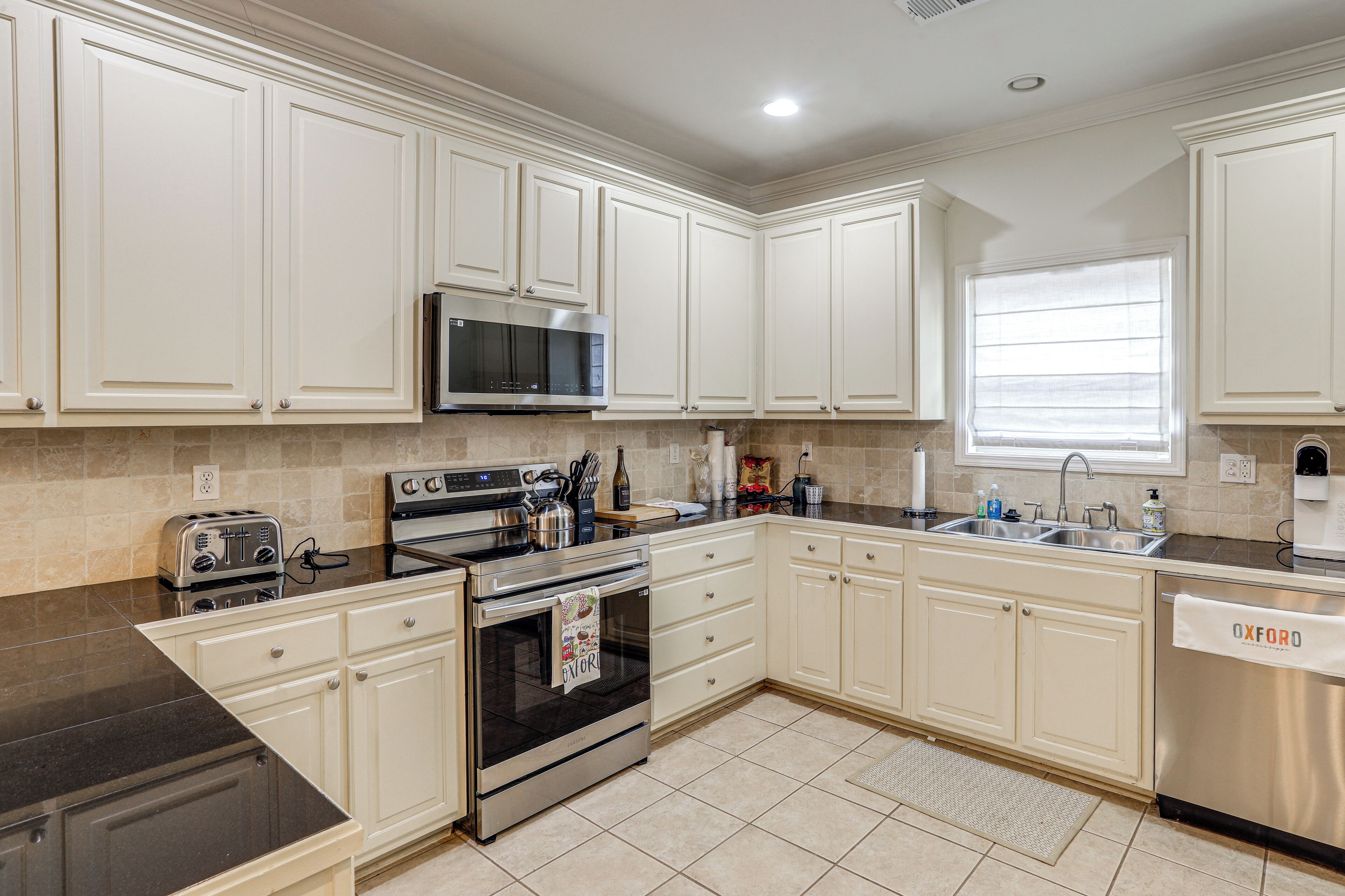 House (2 Bedrooms) | Bahagian dalam