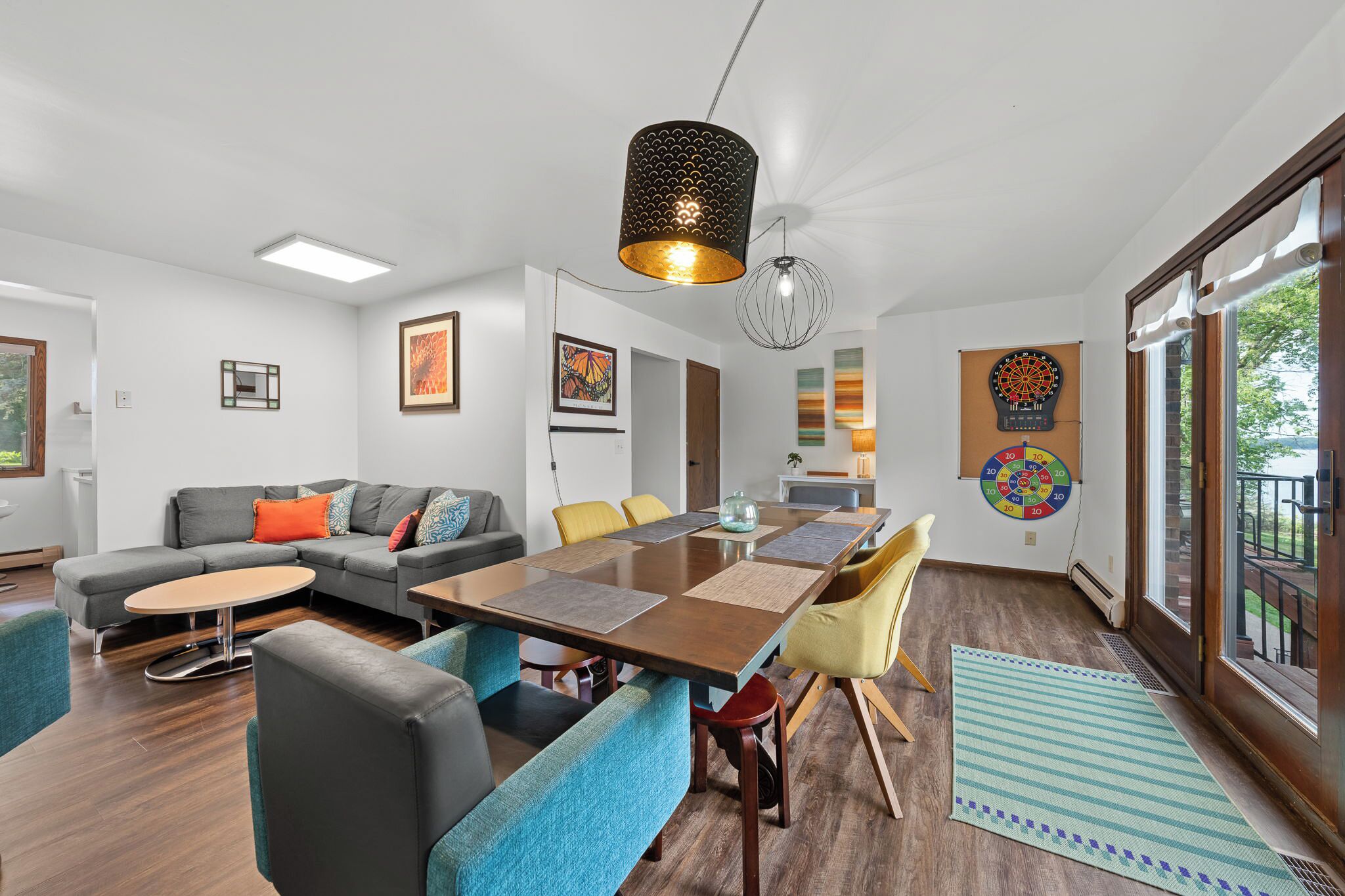 المنشأة من الداخل