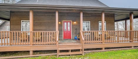 Talo (4 Bedrooms) | Sisätilat