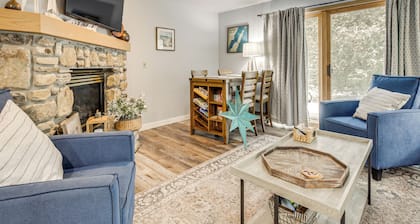 < 1 Mi to Peninsula State Park: Central Condo