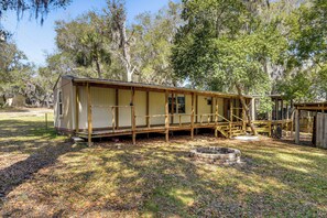 House (2 Bedrooms) | Interior - Cabin w/ Lake Access in Fort Mccoy, Pets Welcome! (Fort McCoy)