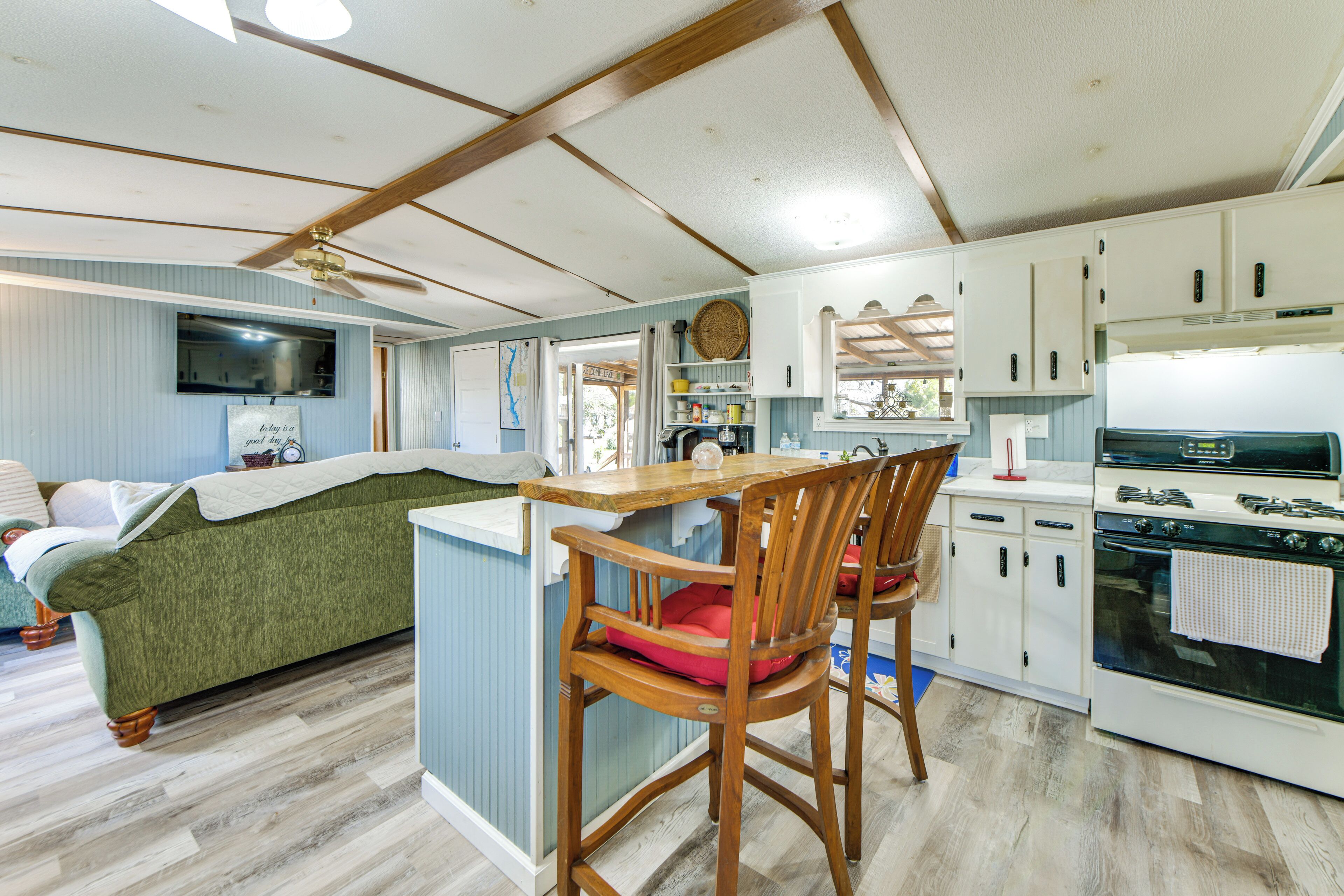 單棟房屋 (3 Bedrooms) | 內部