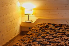 Room - Holiday Home With a Terrace, Close to the Lake (Lubrza)