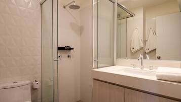 2 habitaciones y acceso a internet