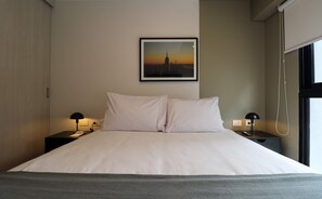 House - w Engaging 2BR Retreat w Balcony in Miraflores (Lima)
