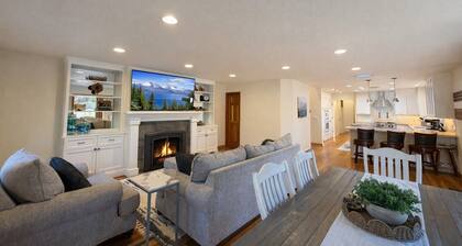 NEW property Private Skyland Beach,Modern Zephyr Cove Retreat,Hot Tub(ZC1034)