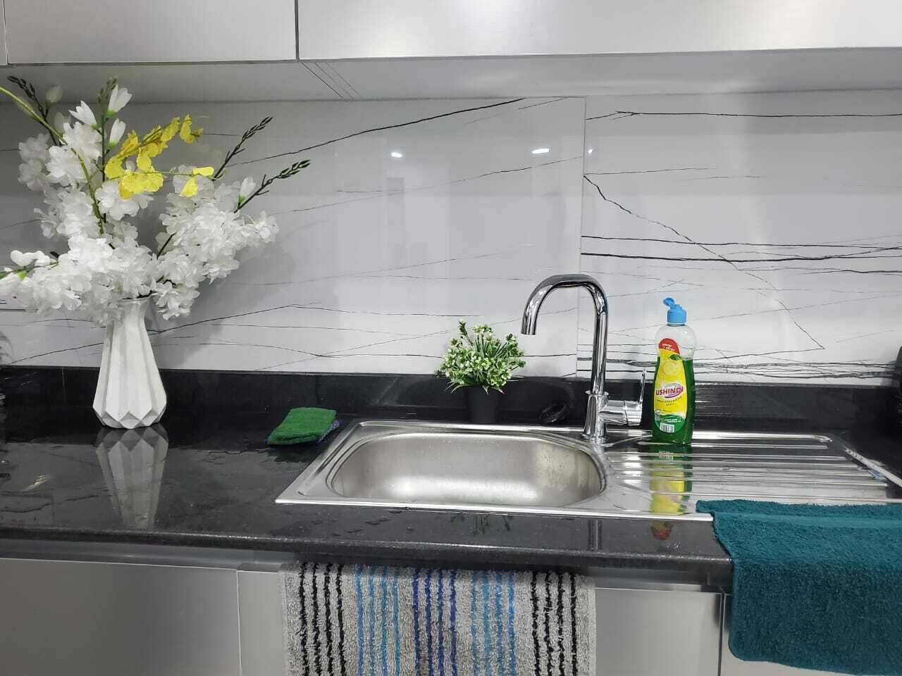 Comfort tweepersoonskamer, balkon, uitzicht op meer | Privékeuken