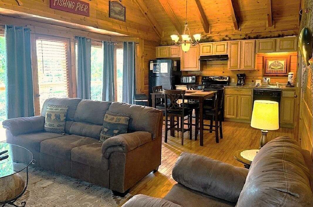 Cabin, 2 Bedrooms | Living area | Smart TV