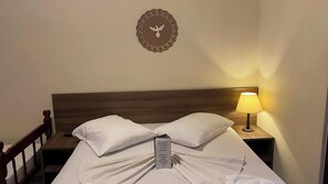 Room - Pousada Santa Inês (Cachoeira Paulista)