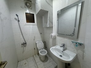 Apartment | Bathroom | Bidet - Al Jawhara Suites Serviced Apartments (Taif)