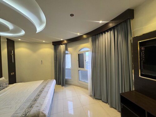 Al Jawhara Suites Serviced Apartments