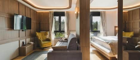 Deluxe Single Room, 1 King Bed with Sofa bed